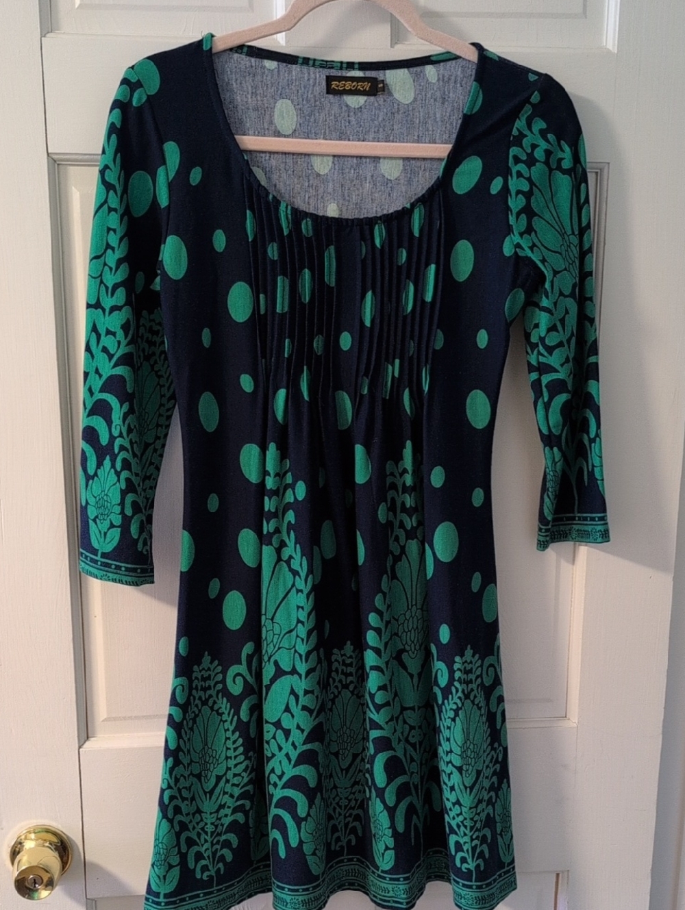 5/$20 Reborn Navy and Teal Printed Scoop Neck Tunic Top